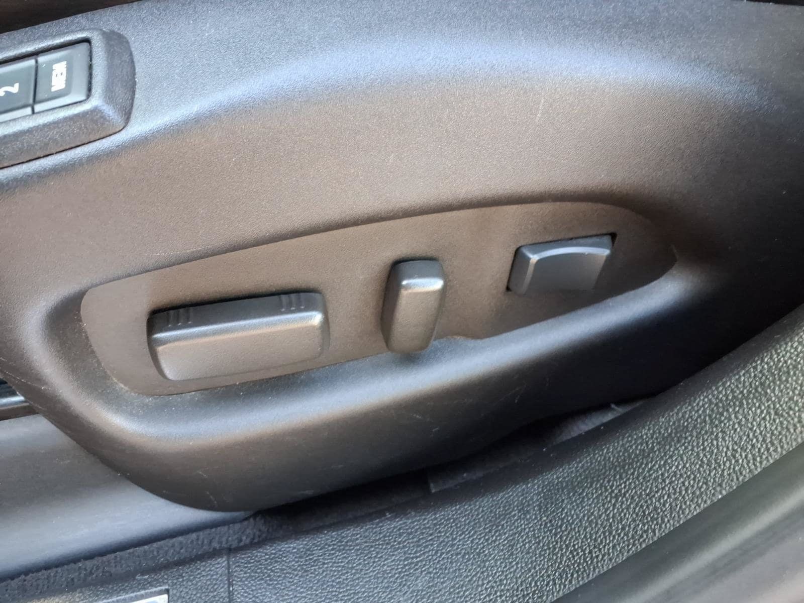 Used 2012 Cadillac SRX Performance AWD/4WD image 17