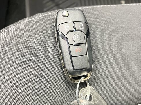 Used 2024 Ford Ranger XLT w/ FX4 Off-Road Package image 27