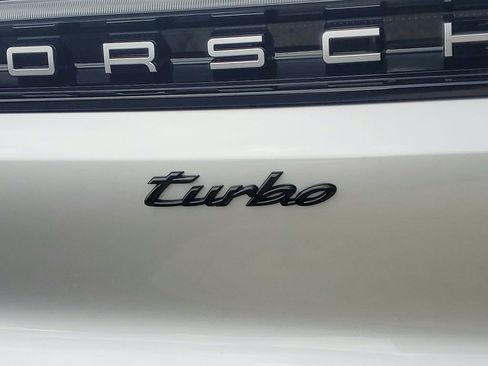 New 2025 Porsche Cayenne Turbo AWD/4WD image 28