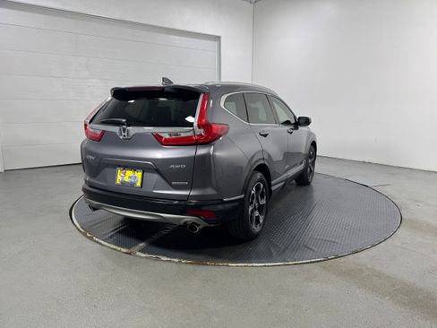 Used 2018 Honda CR-V Touring image 32