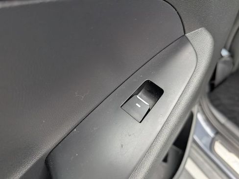 Used 2021 Hyundai Tucson Limited FWD image 11