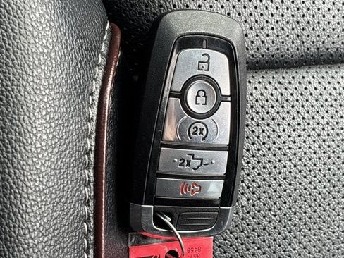 Used 2023 Ford F150 Lariat AWD/4WD image 49