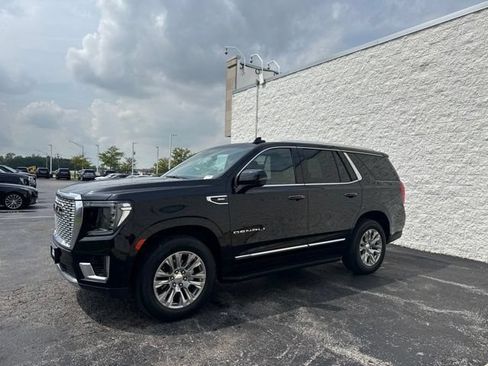 Used 2023 GMC Yukon Denali AWD/4WD image 3