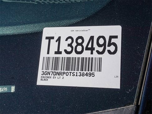 New 2026 Chevrolet Equinox EV LT image 24