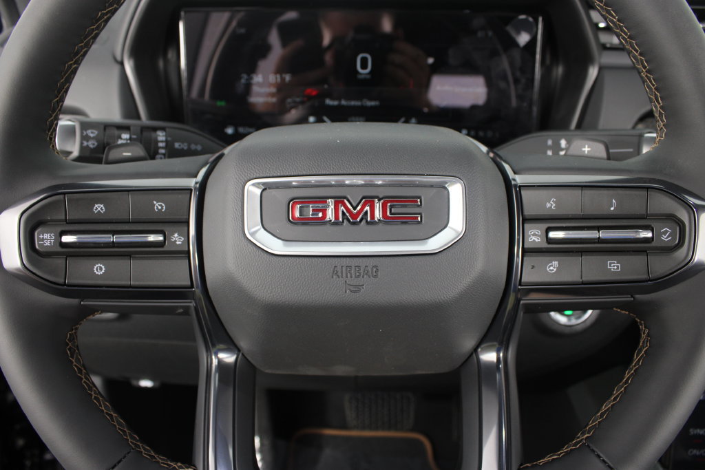 New 2027 GMC Terrain AT4 AWD/4WD image 12