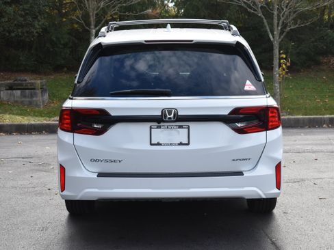 New 2026 Honda Odyssey Sport-L image 7
