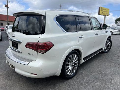 Used 2015 INFINITI QX80 4WD w/ Deluxe Technology Package image 4