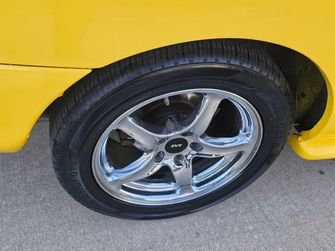 Used 1995 Ford Mustang GT image 27