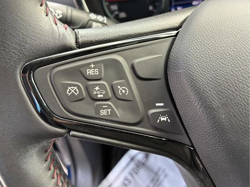 Used 2022 Chevrolet Equinox RS AWD/4WD image 18