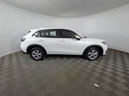 Used 2024 Honda HR-V LX image 30