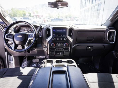 Used 2023 Chevrolet Silverado 2500 LT w/ Convenience Package AWD/4WD image 17