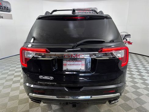 Used 2021 GMC Acadia Denali w/ Denali Technology Package image 6