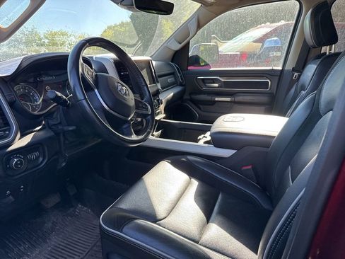 Used 2021 RAM 1500 Laramie AWD/4WD image 2