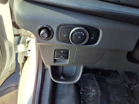 Certified 2022 Ford E-Transit Base image 22