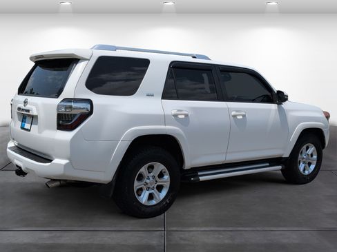 Used 2014 Toyota 4Runner SR5 Premium RWD image 7