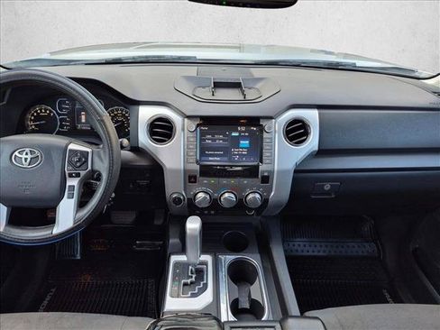 Used 2020 Toyota Tundra SR5 w/ SR5 Upgrade Package AWD/4WD image 15