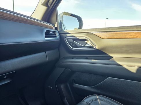 Used 2023 Chevrolet Tahoe High Country w/ Premium Package 2 image 26