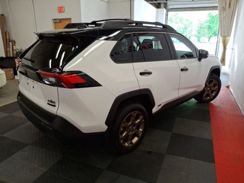 Used 2024 Toyota RAV4 AWD Hybrid w/ Weather Package image 11