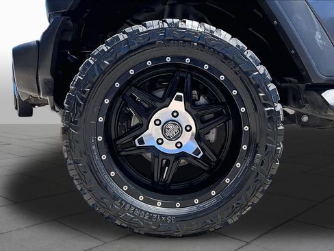 Used 2022 Jeep Wrangler Unlimited Sport AWD/4WD image 10