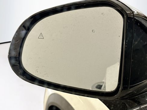 Used 2023 Hyundai Santa Fe XRT image 16