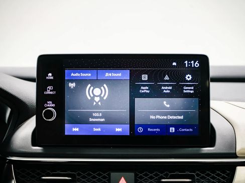 Certified 2025 Acura ADX A-Spec image 16