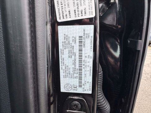 Used 2023 Ford F150 Lariat w/ Equipment Group 502A High image 10