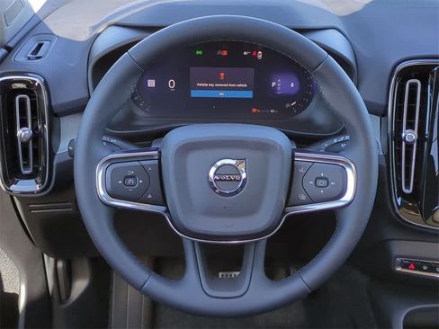 Used 2026 Volvo XC40 B5 Plus w/ Protection Package Premier image 23