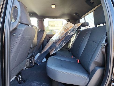 New 2026 RAM 2500 Tradesman AWD/4WD image 7