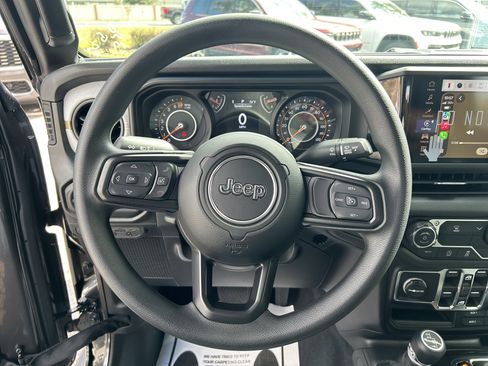 New 2026 Jeep Gladiator Sport image 16