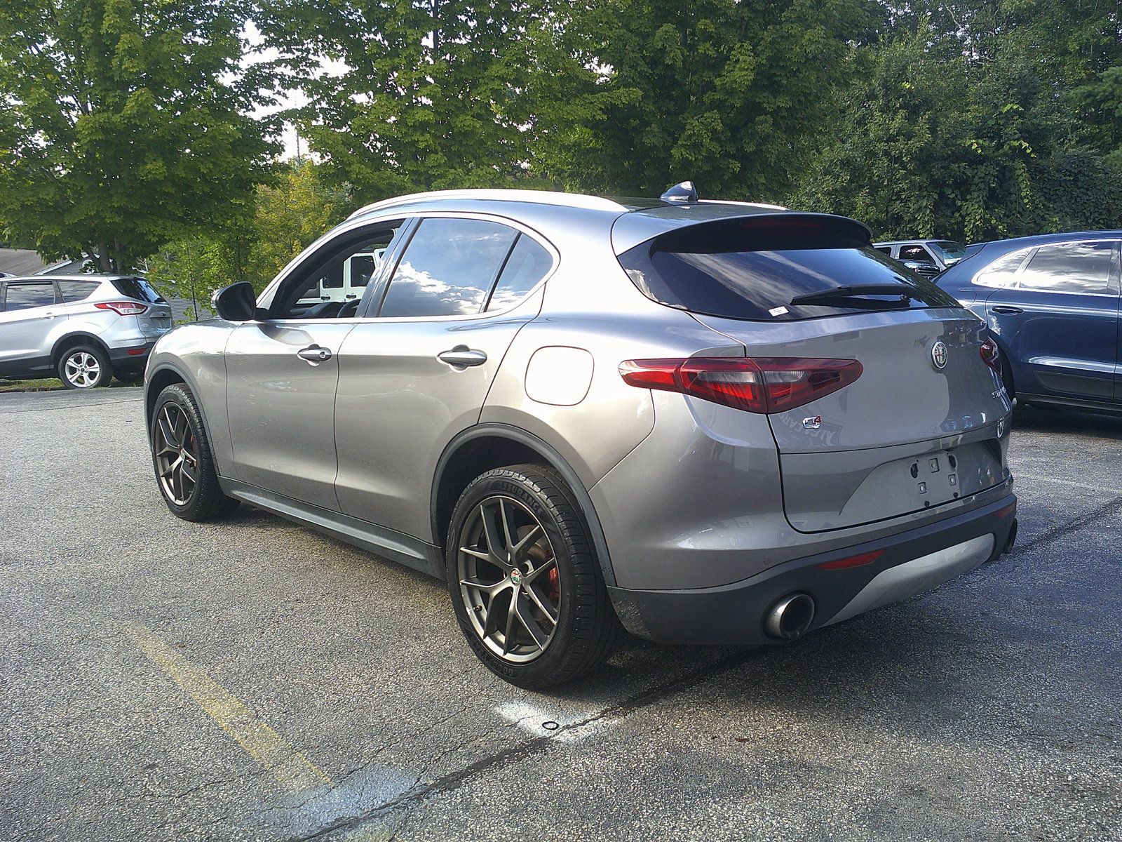 Used 2019 Alfa Romeo Stelvio Ti Lusso w/ Quick Order Package 22X Lusso AWD/4WD image 7