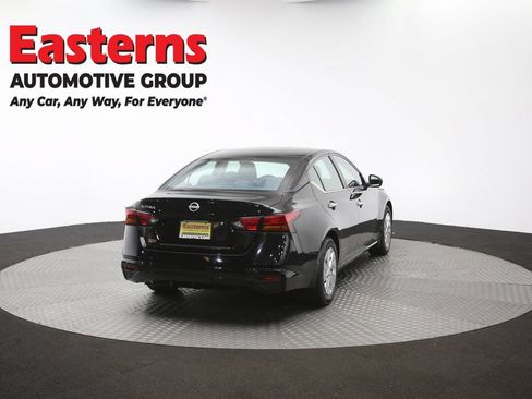 Used 2023 Nissan Altima 2.5 S FWD image 38