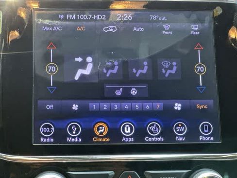 Used 2019 Jeep Grand Cherokee Limited AWD/4WD image 16
