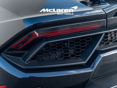 Used 2019 Lamborghini Huracan LP 580-2 image 14