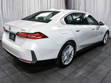 Used 2025 BMW 530i image 6