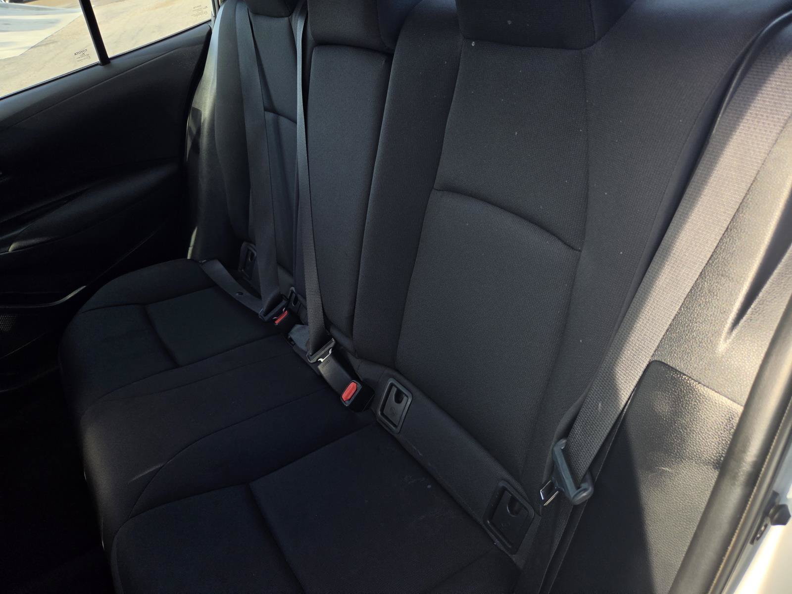 Used 2025 Toyota Corolla LE FWD image 12