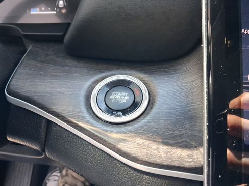 Certified 2023 Jeep Grand Cherokee L Limited w/ Luxury Tech Group II AWD/4WD image 28