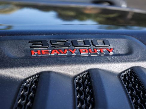 Used 2024 RAM 3500 Limited image 15