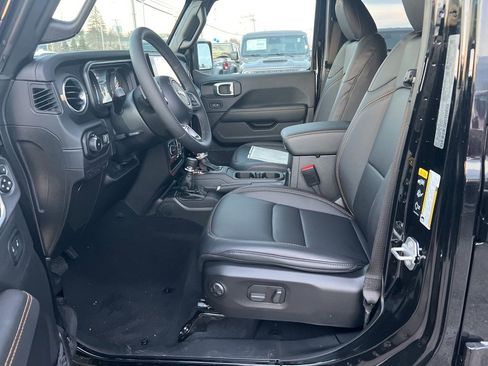 New 2026 Jeep Wrangler Sahara image 24