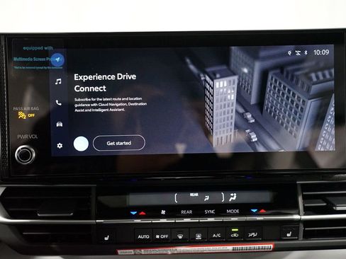 New 2026 Toyota Sienna XSE image 17