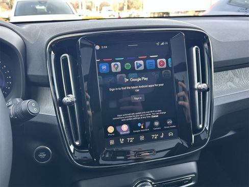 New 2026 Volvo XC40 B5 Plus w/ Climate Package image 20