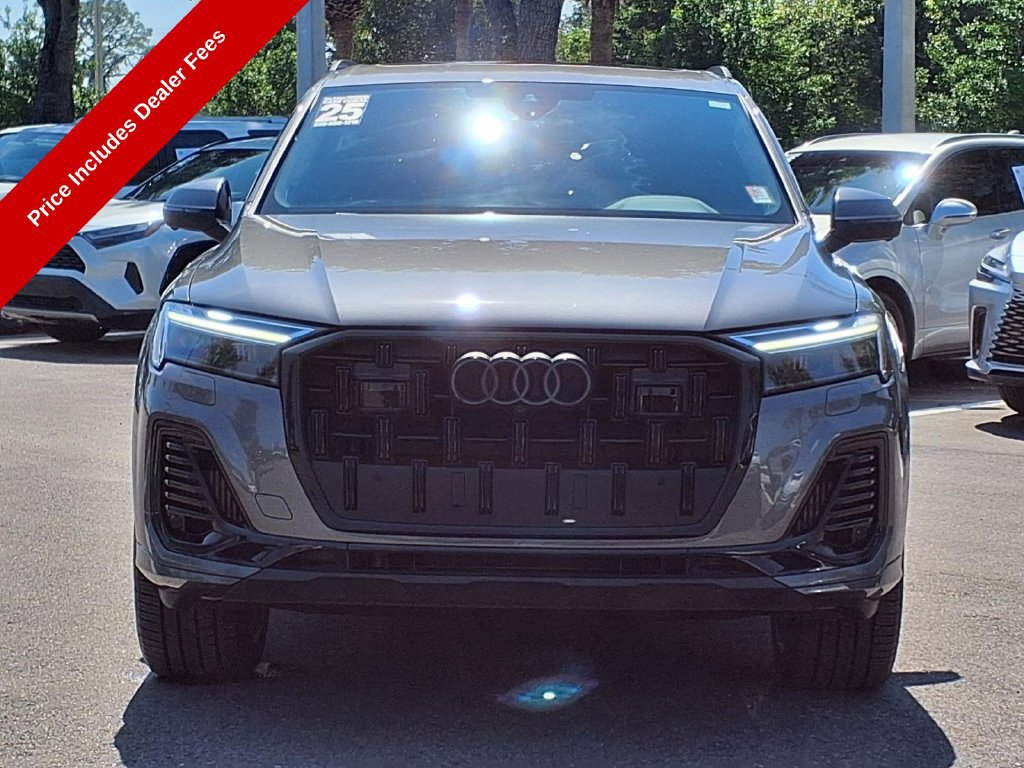Used 2025 Audi Q7 3.0T Premium Plus AWD/4WD image 3