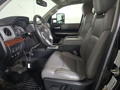 Used 2016 Toyota Tundra Limited image 5