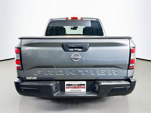 Used 2022 Nissan Frontier S w/ Technology Package image 6