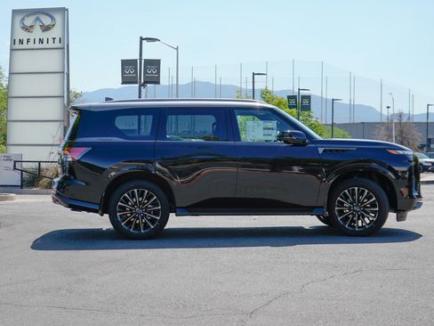 Certified 2026 INFINITI QX80 Autograph AWD/4WD image 12