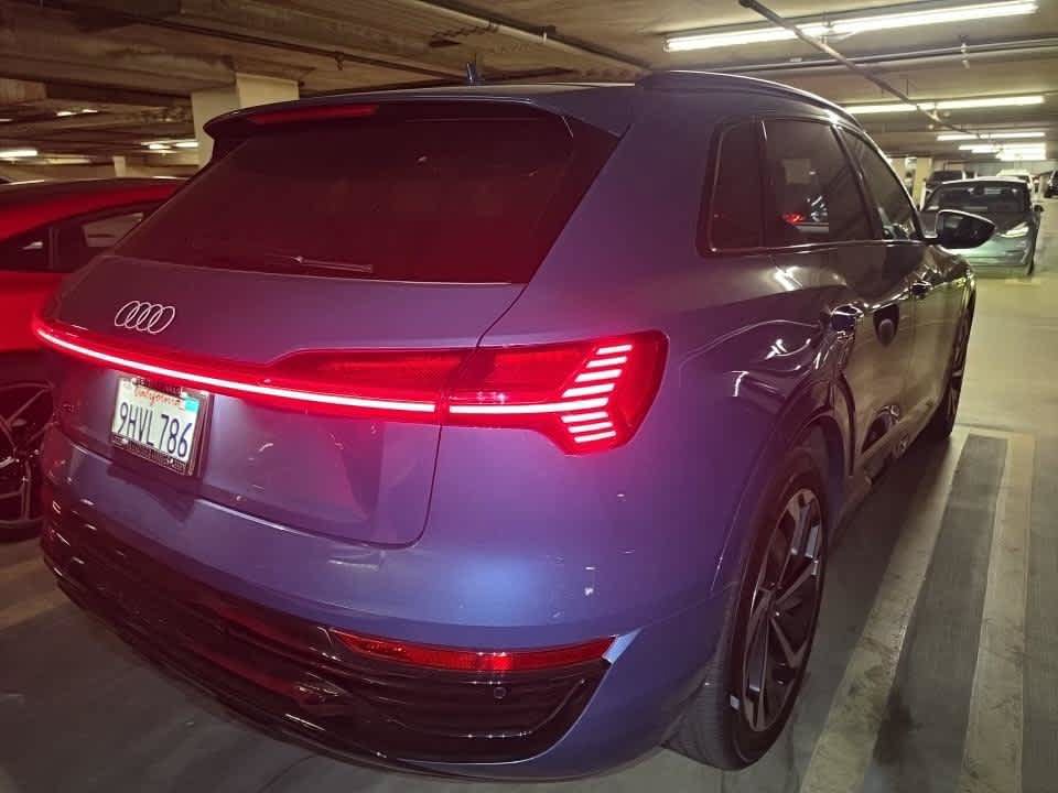 Used 2024 Audi Q8 e-tron Premium Plus w/ Prestige Package AWD/4WD image 4