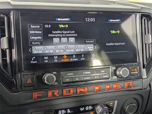 Used 2025 Nissan Frontier PRO-4X w/ Tow Package image 19