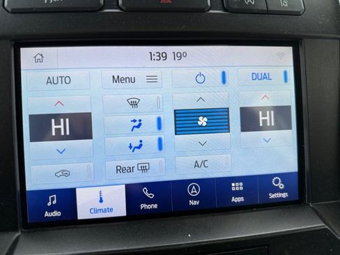 Used 2020 Ford F150 Lariat w/ Equipment Group 502A Luxury image 22