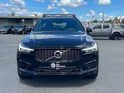 Used 2021 Volvo XC60 T8 R-Design w/ Advanced Package AWD/4WD image 4