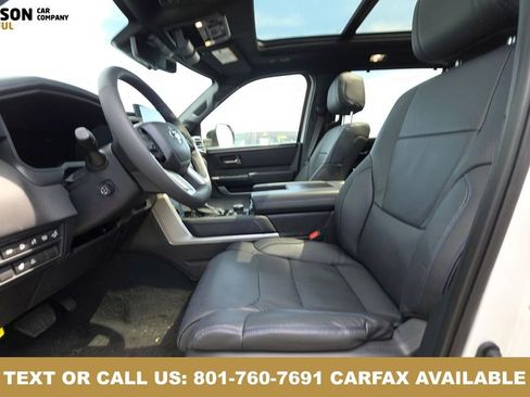 Used 2026 Toyota Sequoia Platinum AWD/4WD image 4