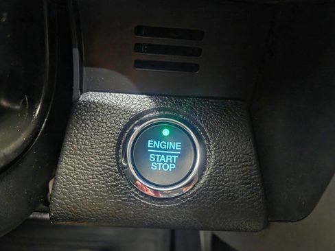 Used 2020 Ford F250 Lariat image 46